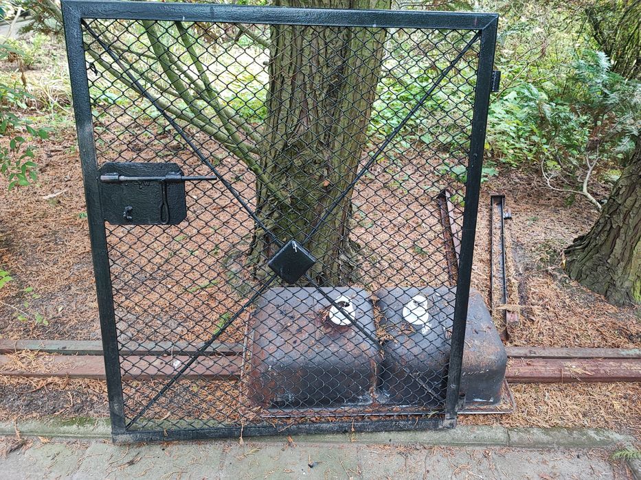 Furtka stalowa działkowa