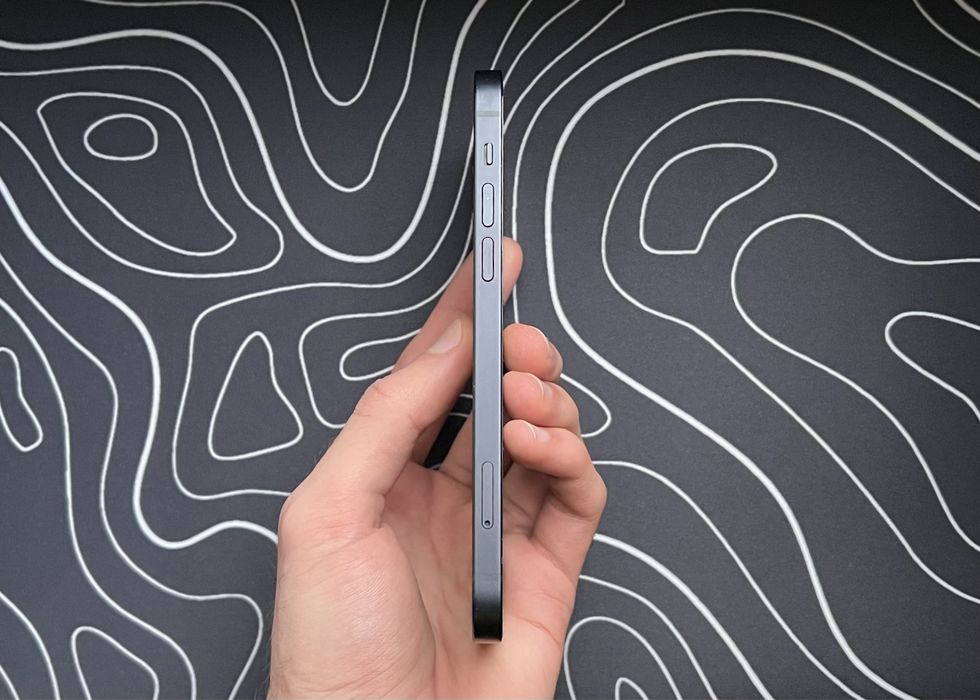 Отличный - iPhone 12 - 64 гб - 87% АКБ - NEVERLOCK - BLACK