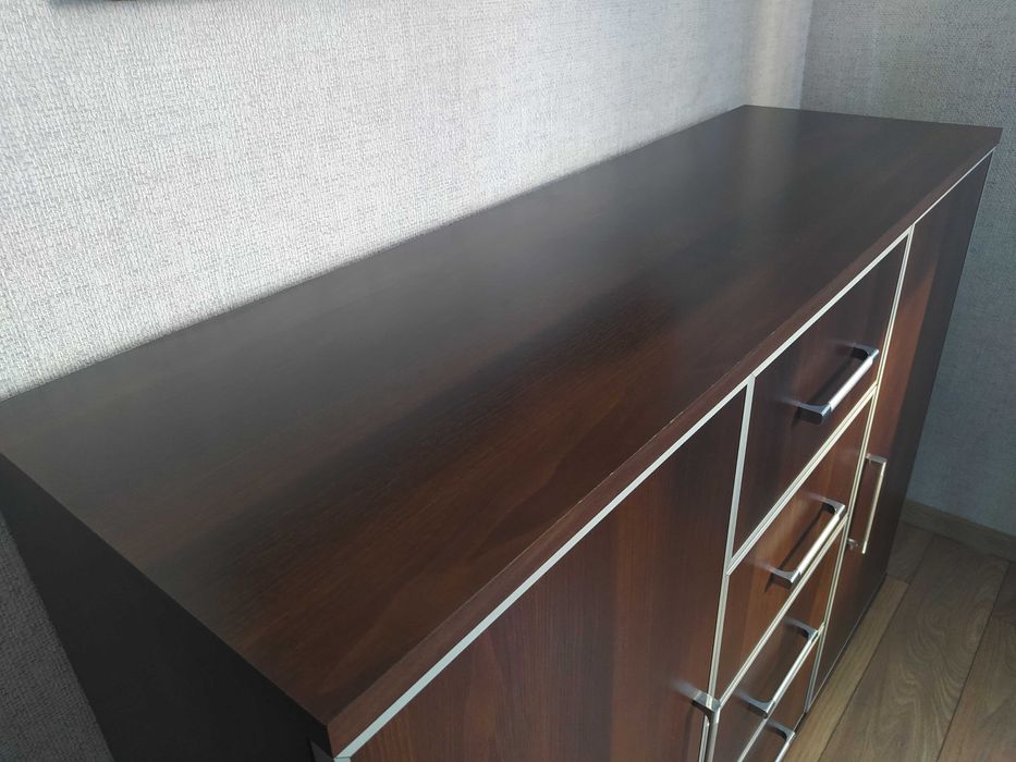 Pojemna komoda Bodzio Orzech - 135 cm szerokość