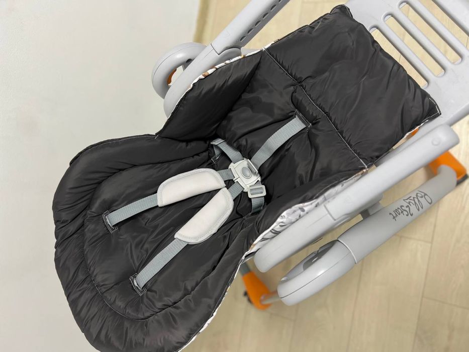 Стілець для годування, крісло для годування