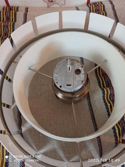 Żyrandol-lampa wiszącą Lirio 40252 Phillips