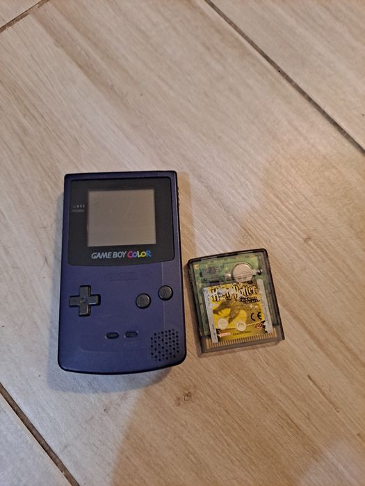Konsola Nintendo GameBoy +Gra Harry Potter