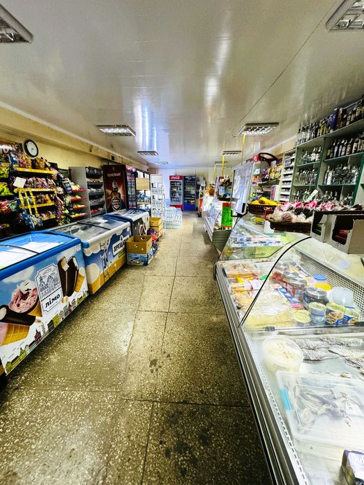 Продаж приміщення,  вул. Трускавецька 73, Дрогобич, (703 м.кв.).