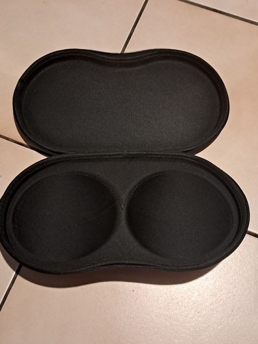 Pokrowiec na biustonosz