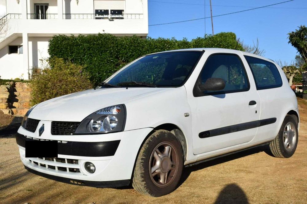 RENAULT CLIO 2005 comercial, bom estado