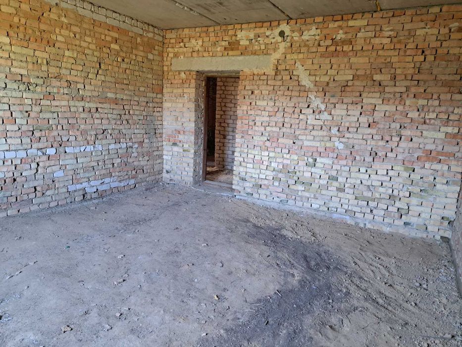 Продам новий будинок.