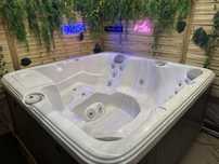 Sundance 680 peyton super mega jacuzzi balia spa