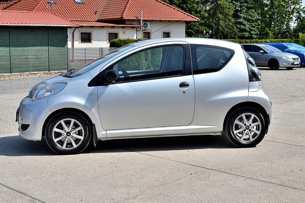 Citroen - C 1  1.0 cm benzyna , klima 2011 r , super stan , okazja !