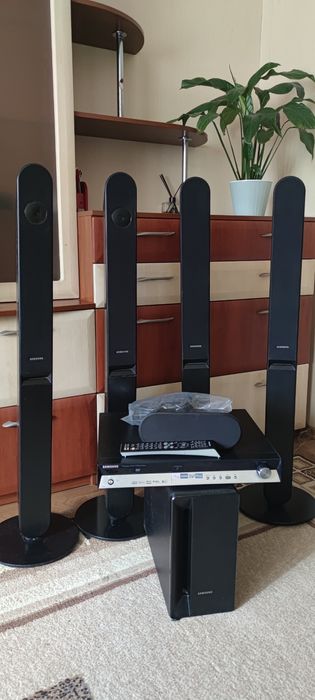 Домашний кинотеатр SAMSUNG