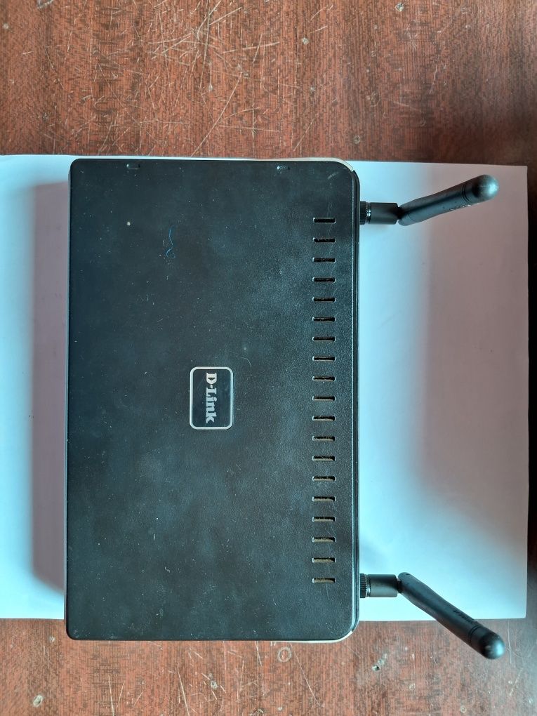 Роутер,маршрутизатор D-Link Dir 615