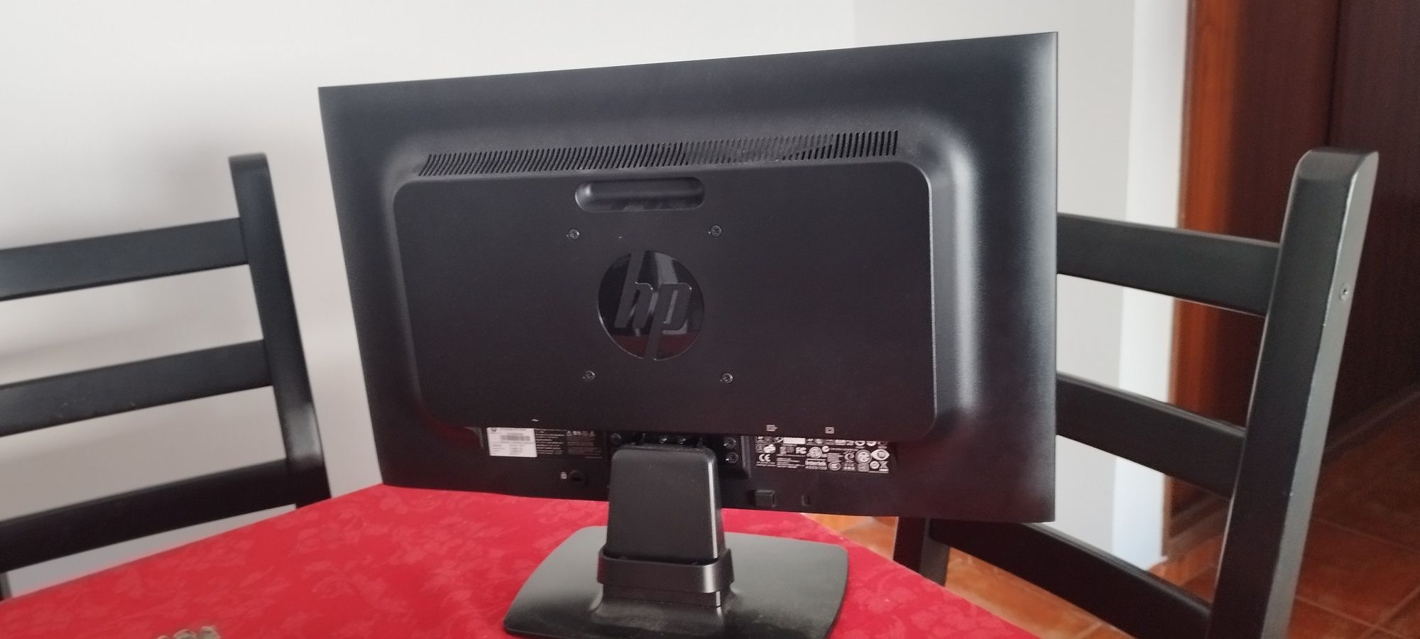 Monitor HP prodisplay p221 21"