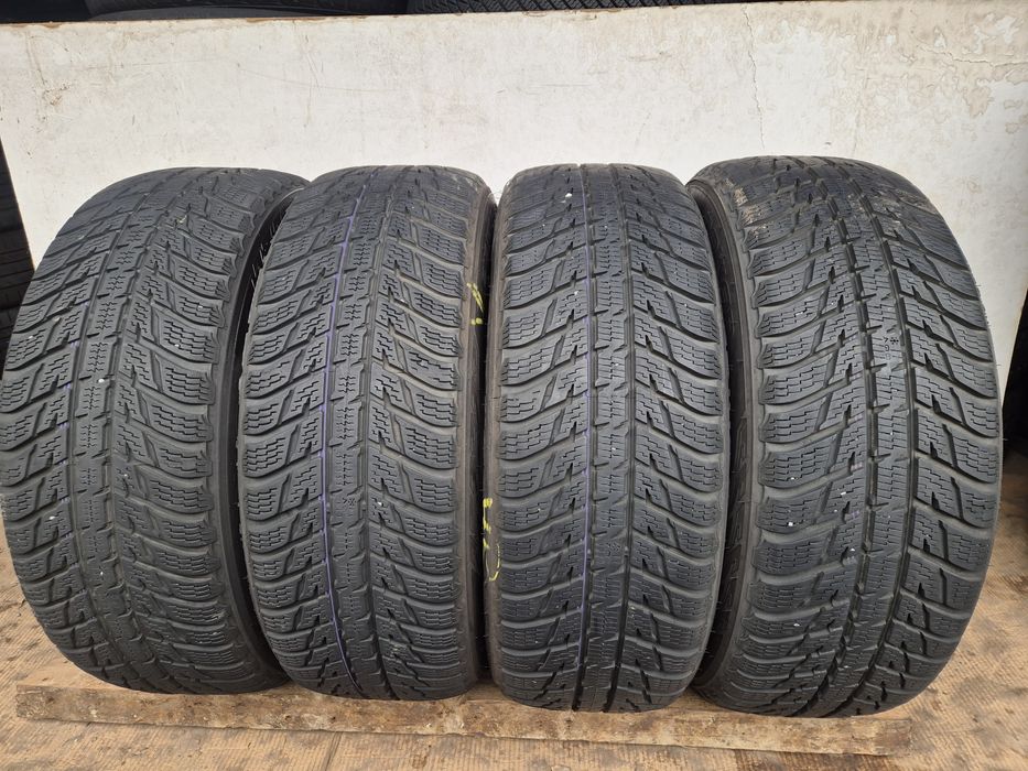 Шини 215/60/17, Nokian