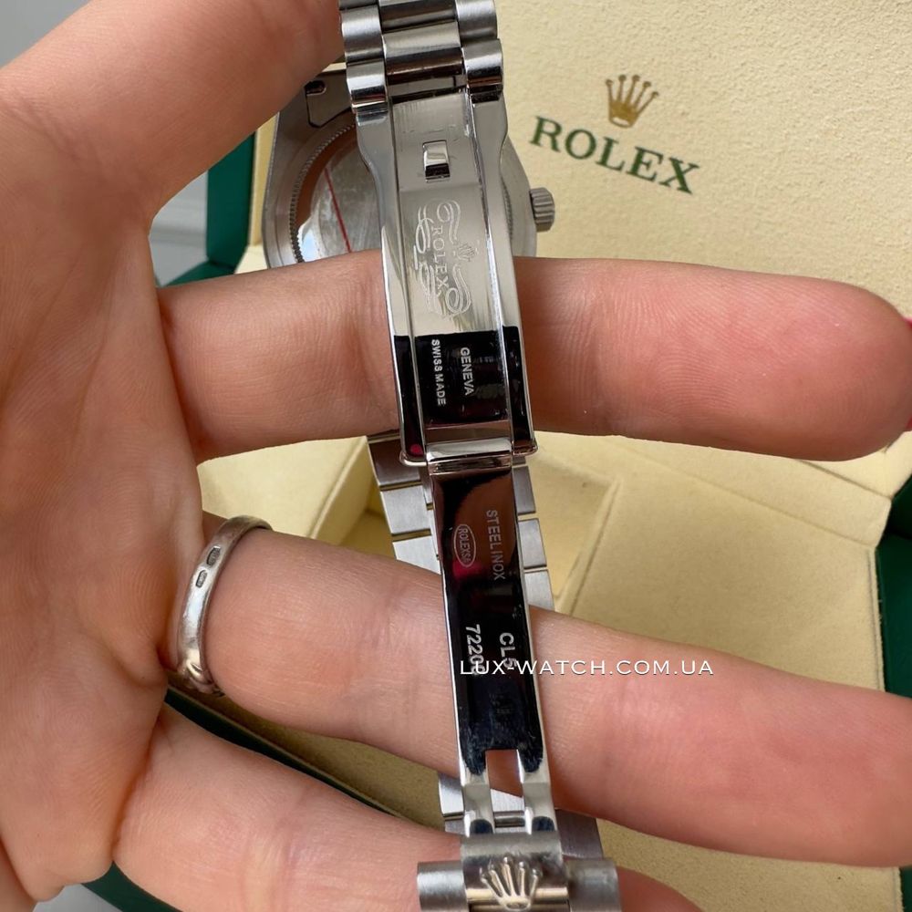 Женские часы Rolex Day-Date Diamond