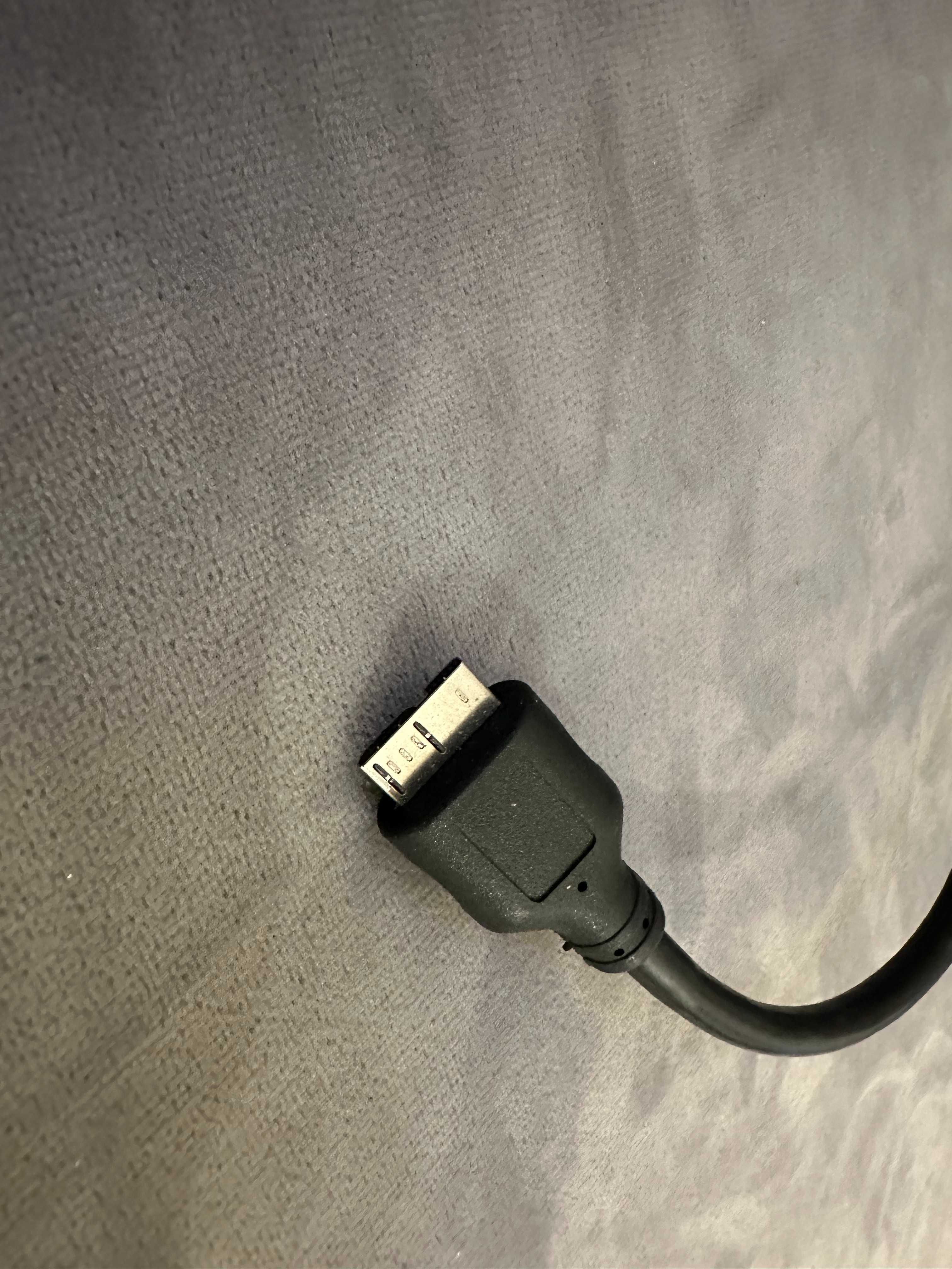 Kabel USB - Micro USB-B. Idealne do dysków zewnętrznych