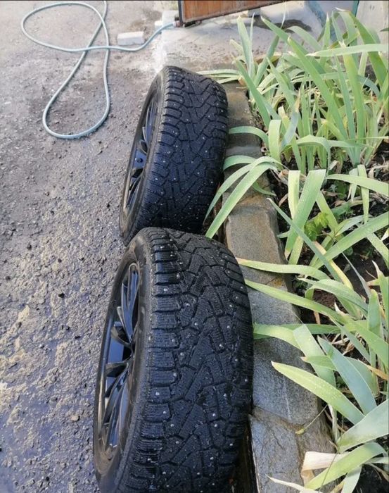 Колеса BMW r18 гума та диск  (RUNFLAT)