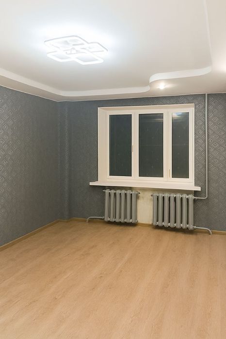 2-кімнатна квартира з меблями та косметичним ремонтом — Молодіжний