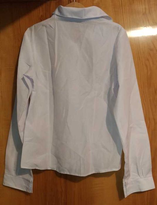 Koszula galowa na rozpoczęcie zakończenie roku szkolnego