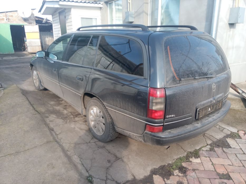 Продам Опель омега Б 2.0v16