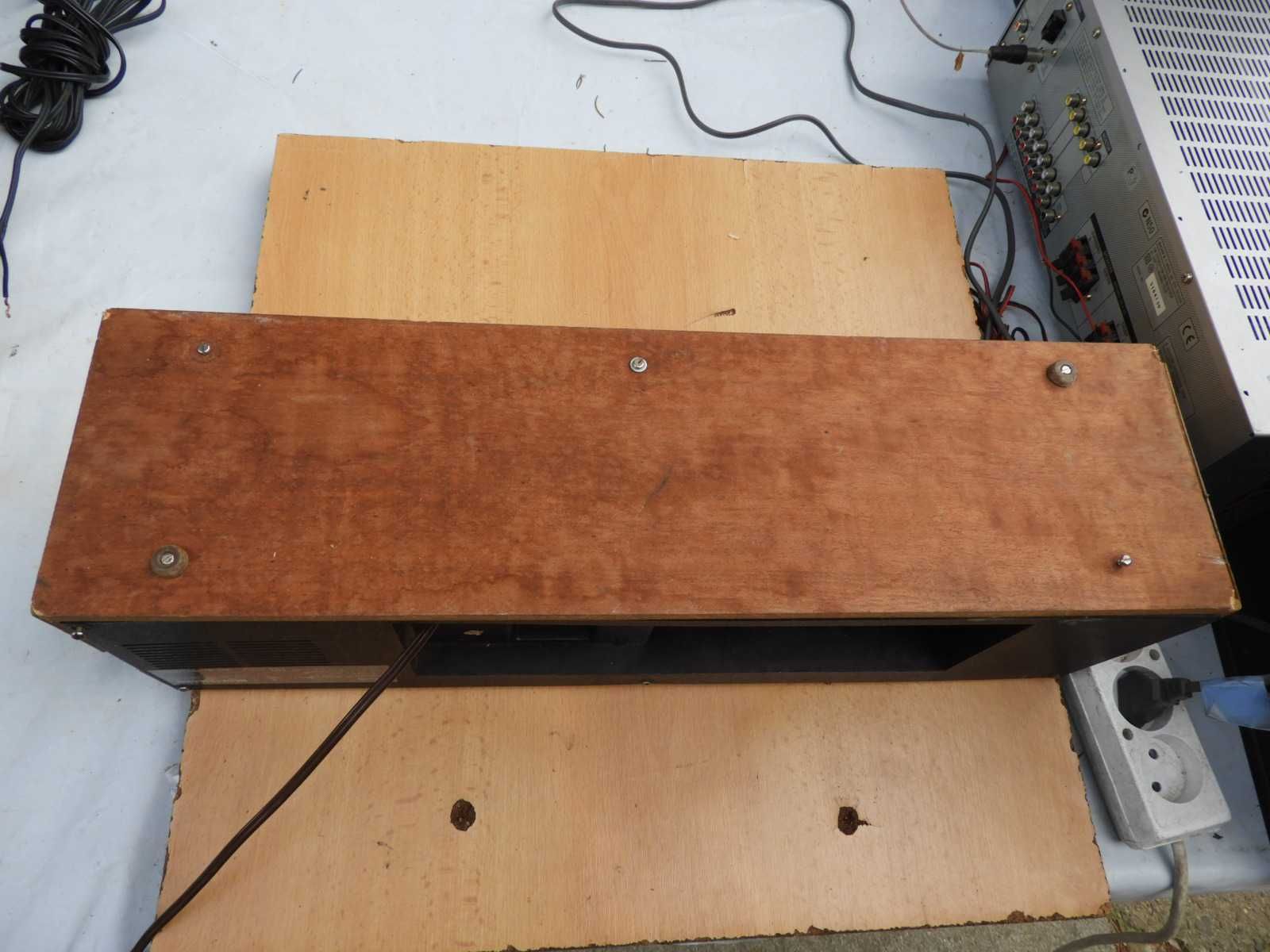 Radio Neckermann 821 / 578 niesprawne