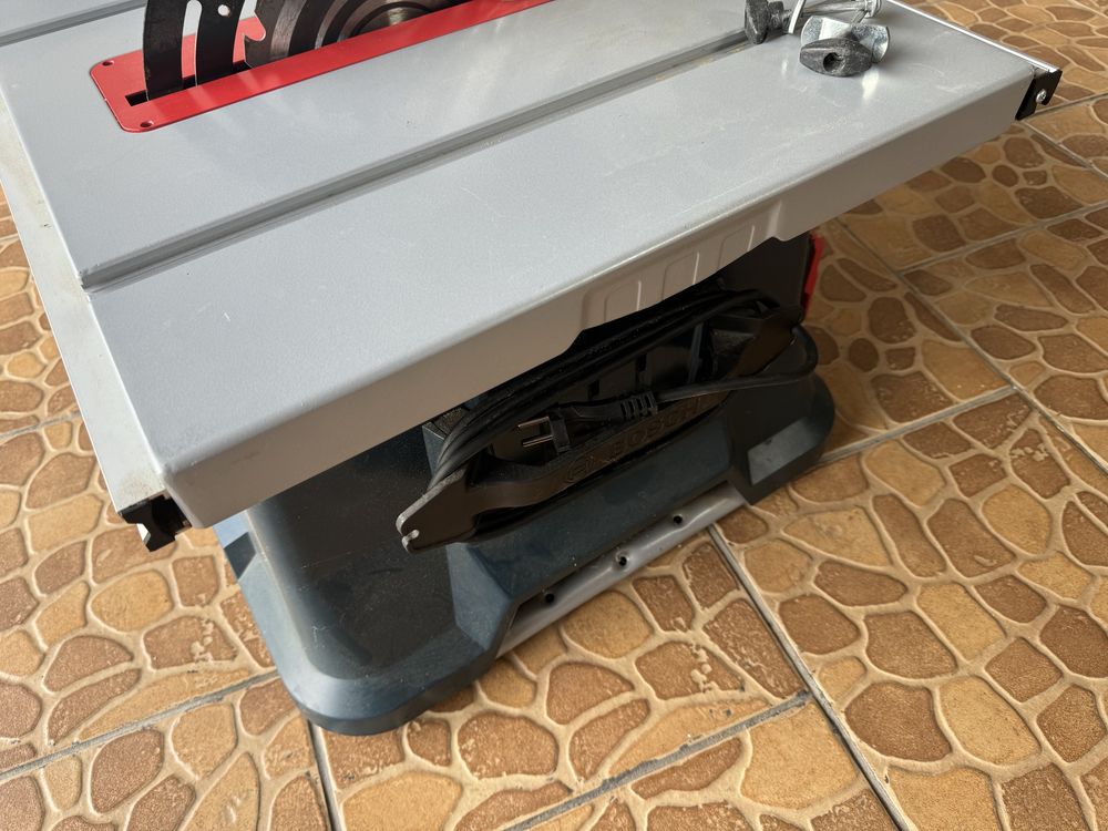 Piła/Pilarka stołowa cyrkularka Bosch GTS 635-216