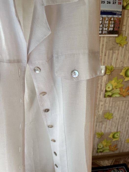 Легенький білий кардиган