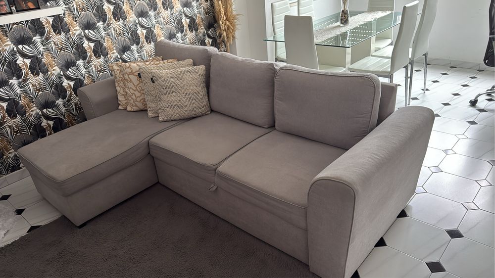 Vendo um sofa  cama de vor cinsa