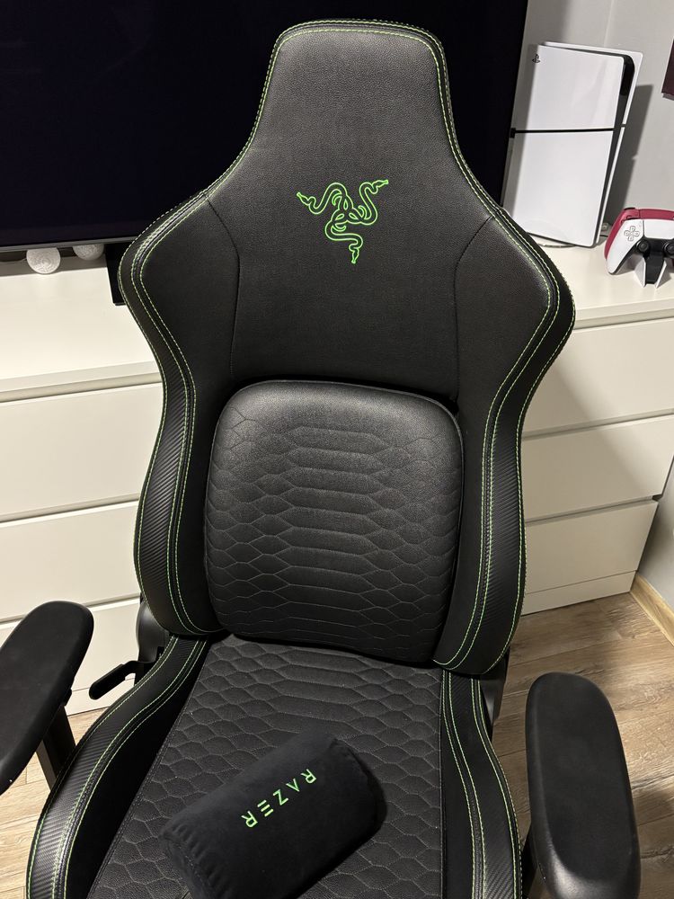 Fotel gamingowy Razer Iskur jak nowy