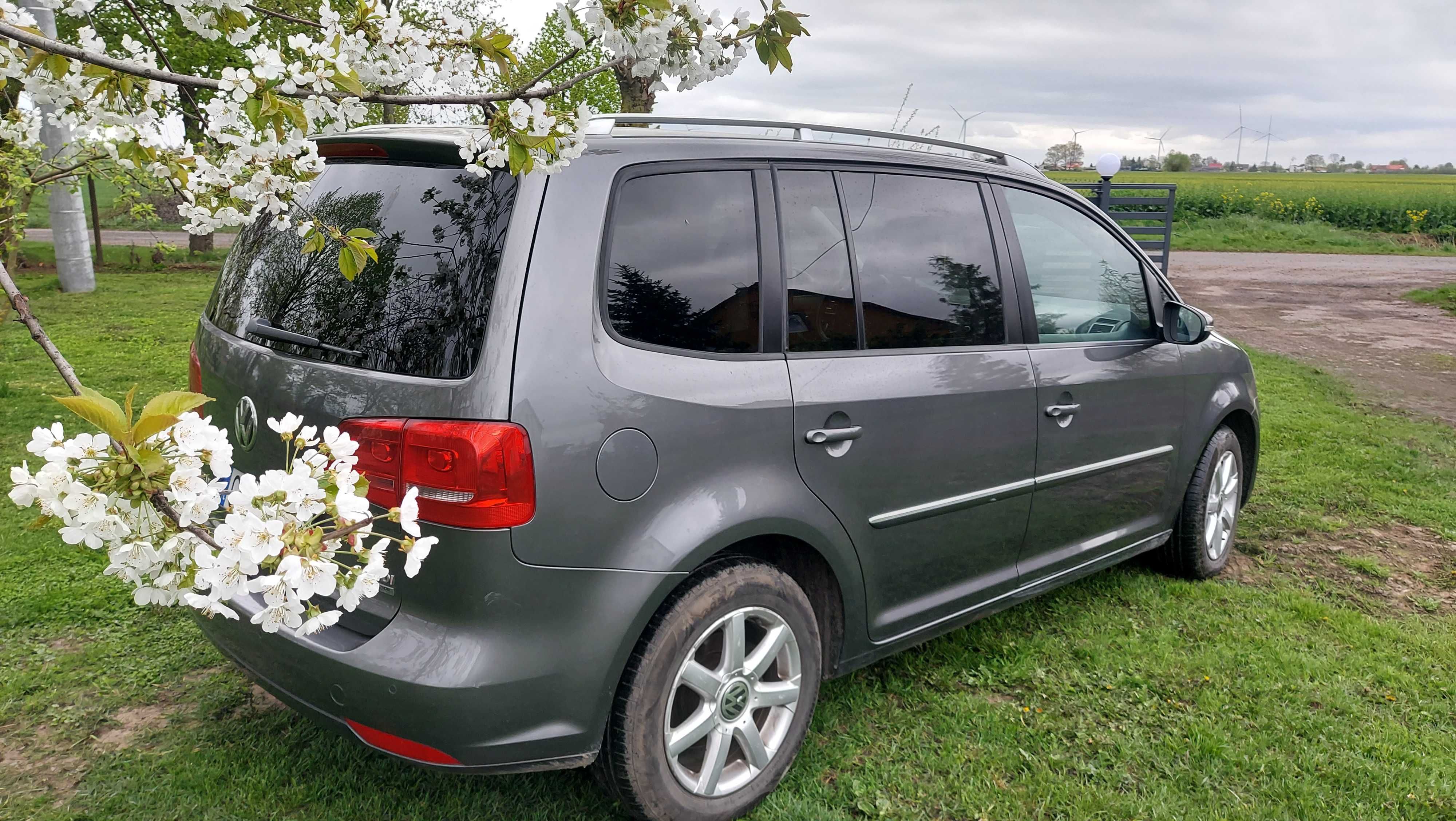 Volkswagen Touran 1.6 TDI 2011