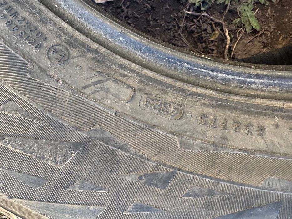 265 65 17 116H  Nokian Tyres Snowproof2 suv