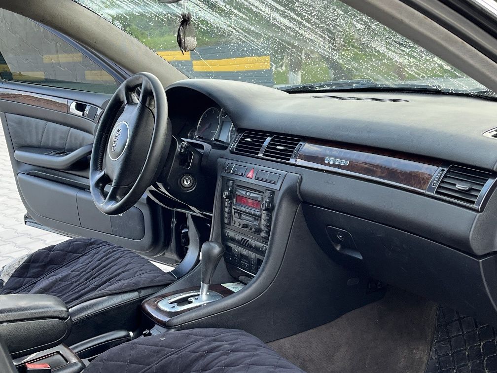 Audi a6c5 2.5 quattro 2001