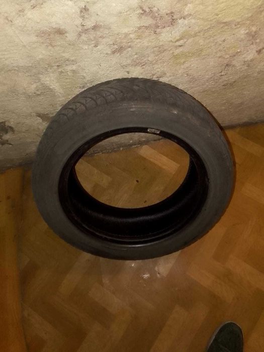 Dwie opony wielosezon rozmiar 185/55 R15 cena za całość