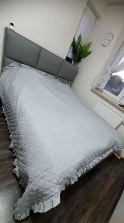 Łóżko sypialniane 180x220 cm + materac 20 cm