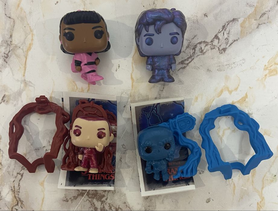 Продаж або обмін фігурок осд кіндер джой