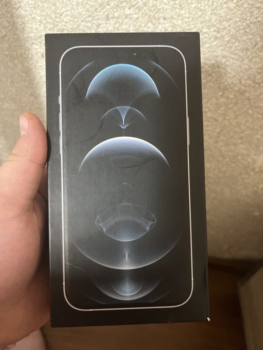 Продам iPhone 12 Pro Max на 128 гб