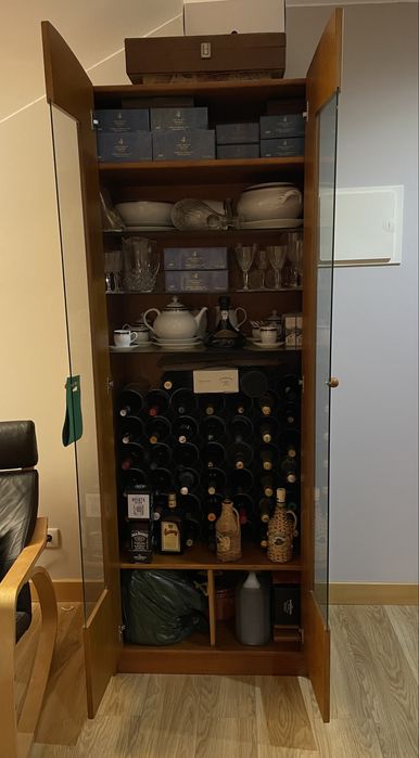 Movél coluna, estante, cristaleira