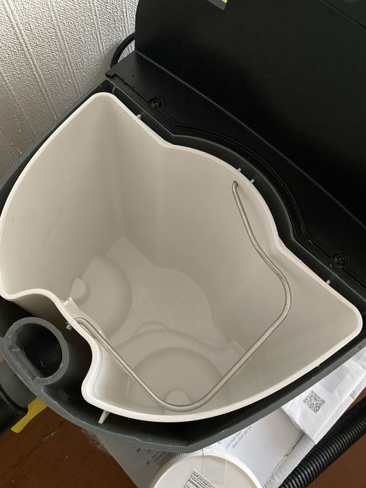 Karcher Puzzi 8/1 на гарантии