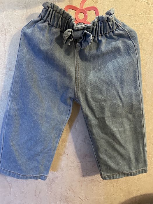 Теплв сорочка та джинси