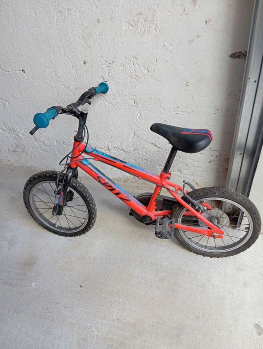 Vende se bicicleta criança spitz