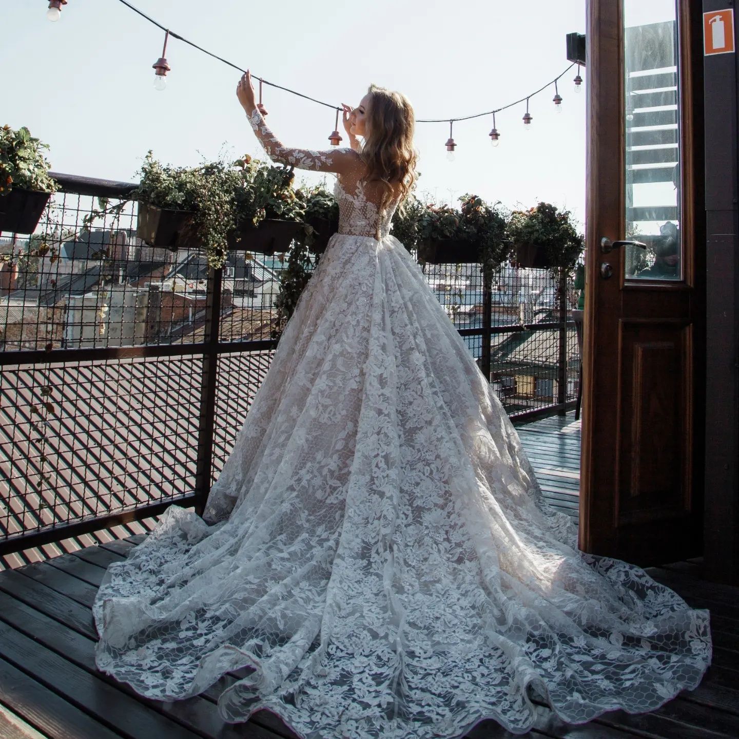 Продам весільне плаття Milena