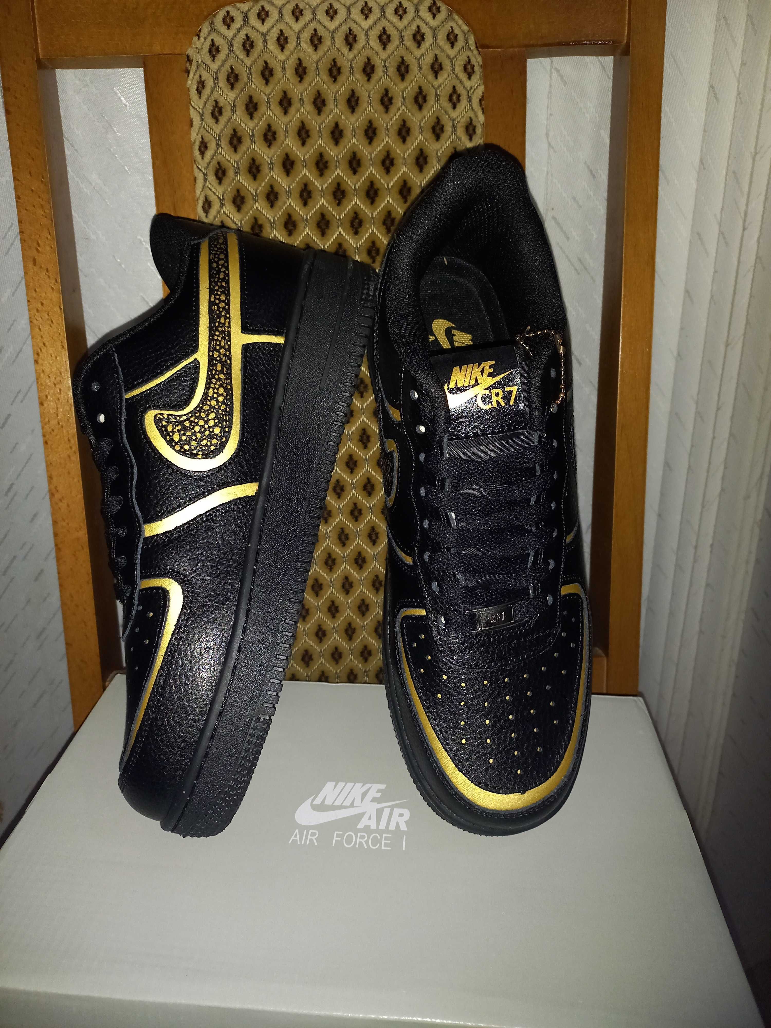 Кросівки чоловічі шкіряні чорні nike air force 1 cr7