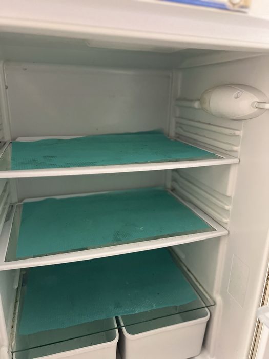 Холодильник INDESIT