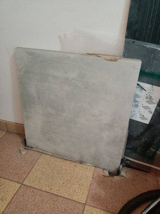 Plytki kafle podlogowe 60x60 cm 4szt