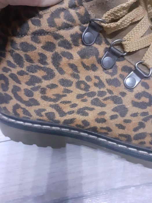 Buty w panterke roz. 39
