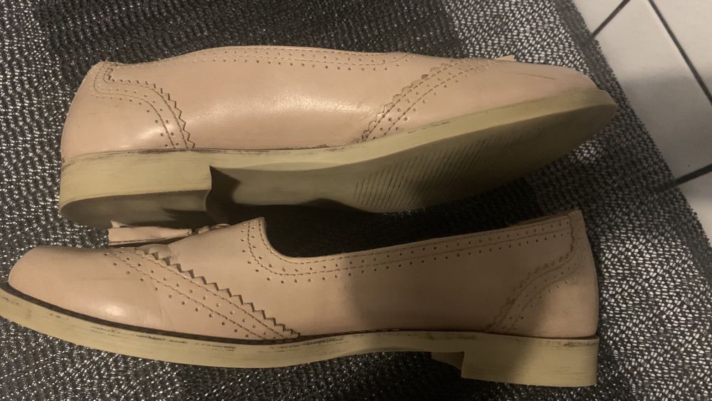 Buty  skóra  naturalna roz 38 firmy Next
