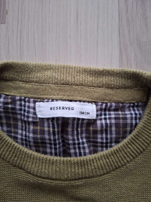 Sweter khaki zielony chlopiecy 134 reserved