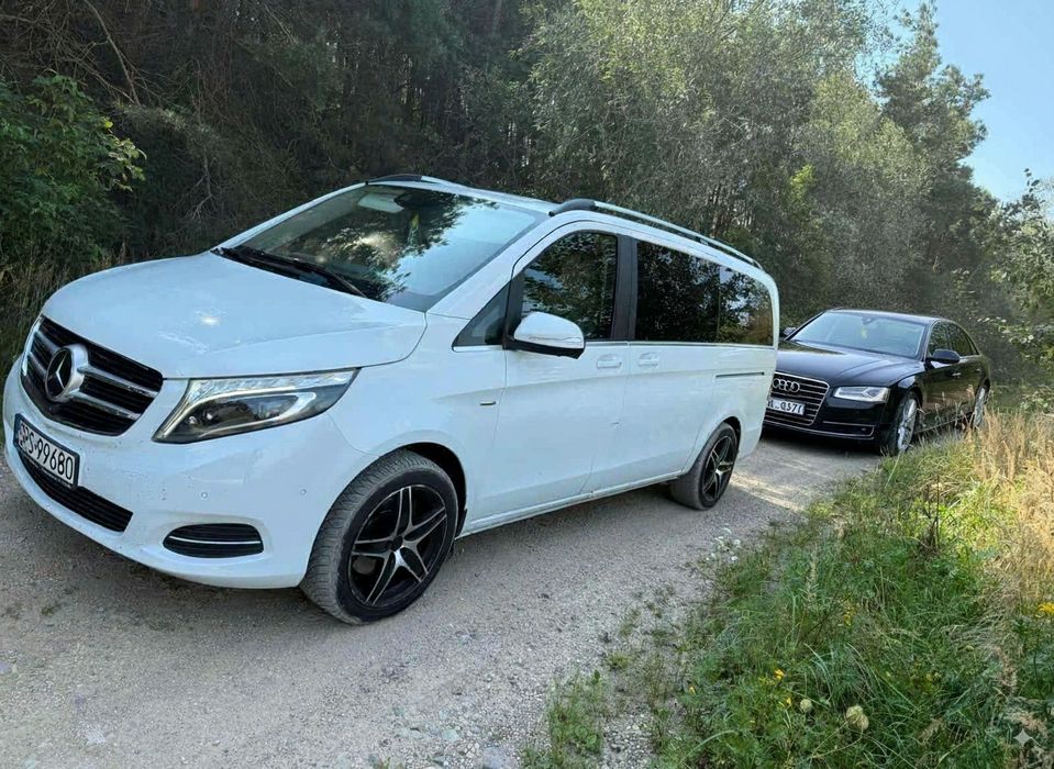 Wynajem Busa 7 osobowego, Mercedes V klasa, oraz Audi A8L.