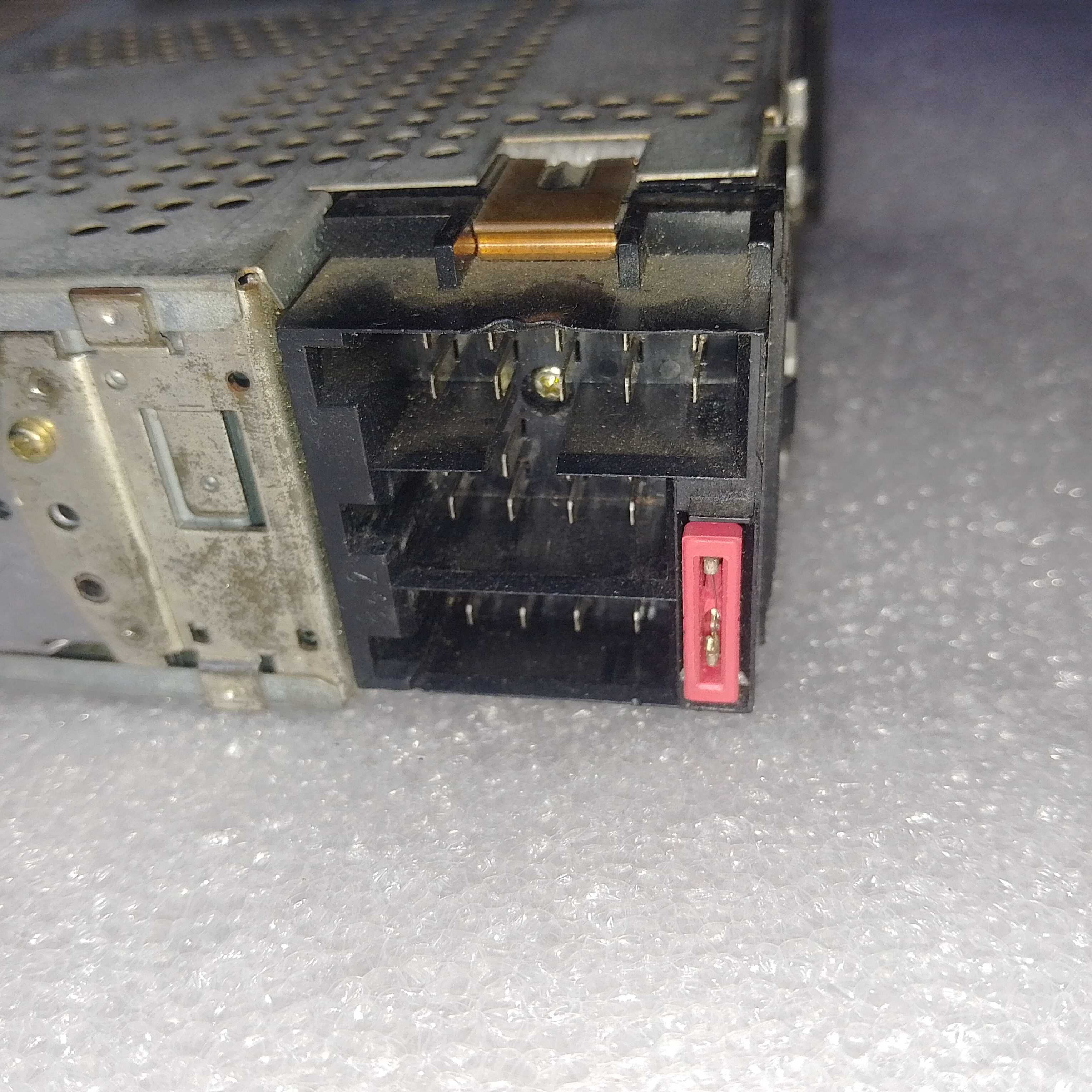 Авто магнітола Blaupunkt RCM 82 радіо + касета