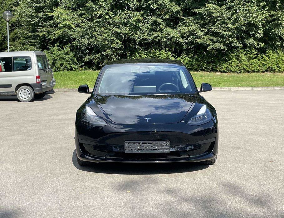 Продам TESLA MODEL 3 2021