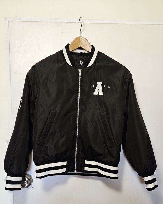 Kurtka  przejściowa typu bomberka roz 146