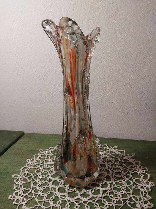 Piękny i masywny wazon sękacz